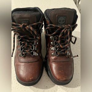 Timberland Leather Winter Snow Hiking Boots Shoes Womens size 6 Brown 🥾